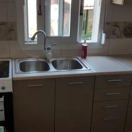 Cosy Corfu Centre 2 Bedroom *